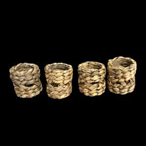 Set of 4 Woven Seagrass Napkin Rings Rustic Farmhouse Boho Natural Table Decor